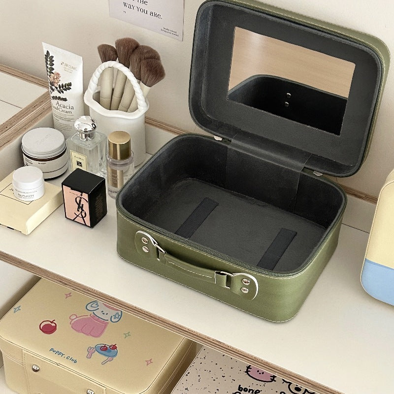 Cute printed makeup case and large-capacity makeup bag